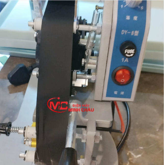 ảnh bìa máy in date dập tay dy8-3